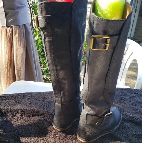 Leather boots - Picture 2 of 4